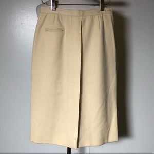 Vintage cream wool skirt